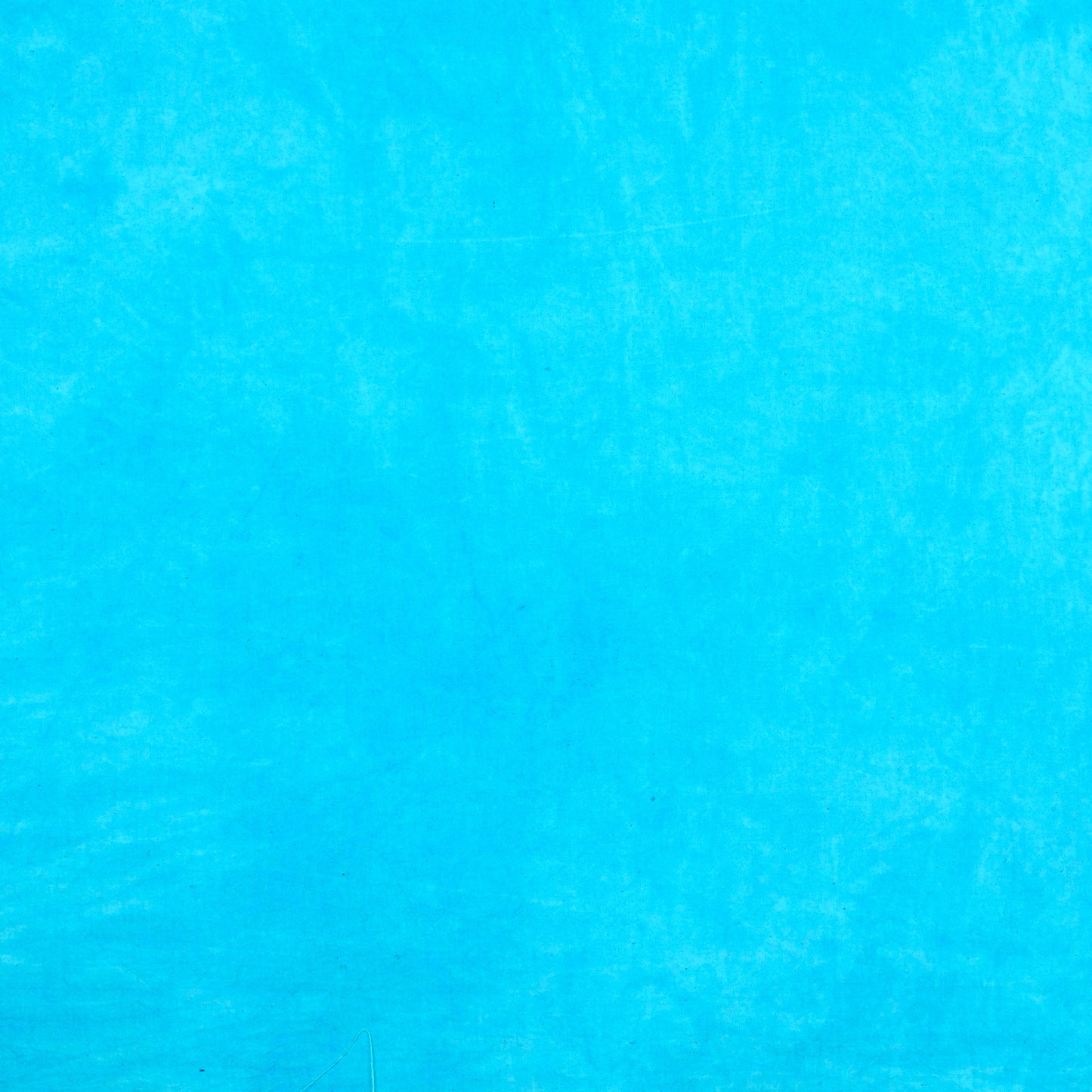 0870 Cyan 8-Yard Bolt